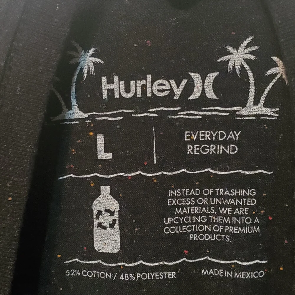 HURLEY, Black Tasty Waves Logo T-Shirt, Large - Picture 3 of 4